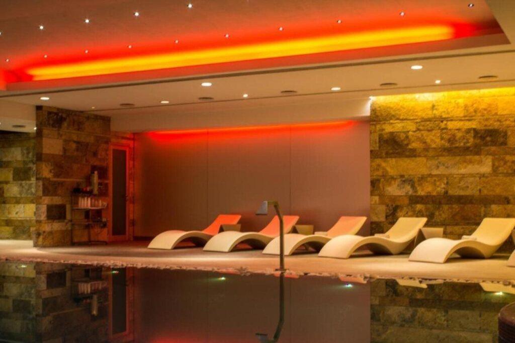 hotel image 12