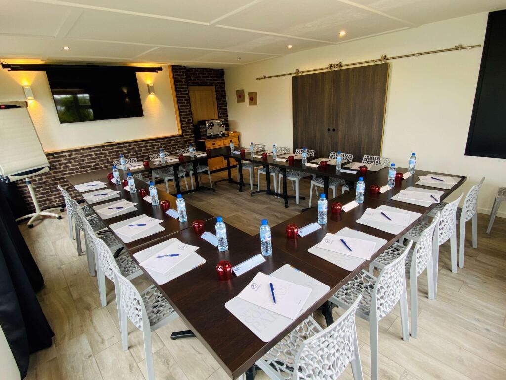 hotel image 11