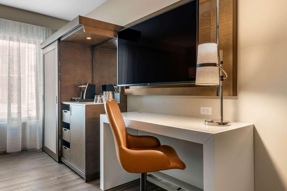 hotel image 24