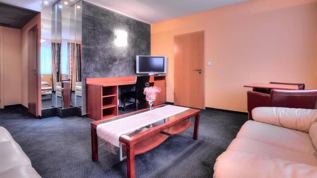 hotel image 17