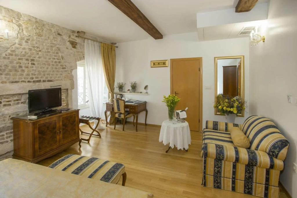 hotel image 48