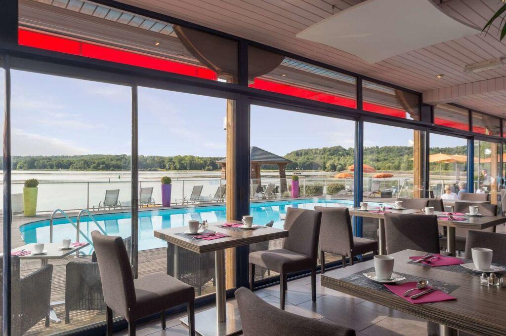 hotel image 13
