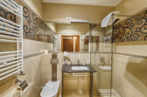 hotel image 12