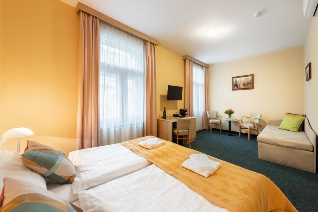 hotel image 16