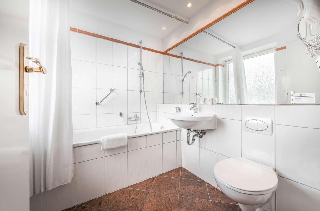 hotel image 13