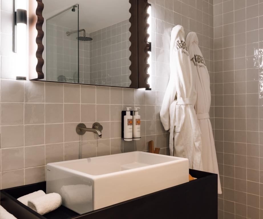 hotel image 9