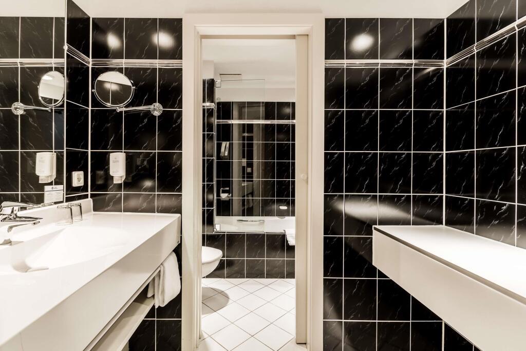 hotel image 11