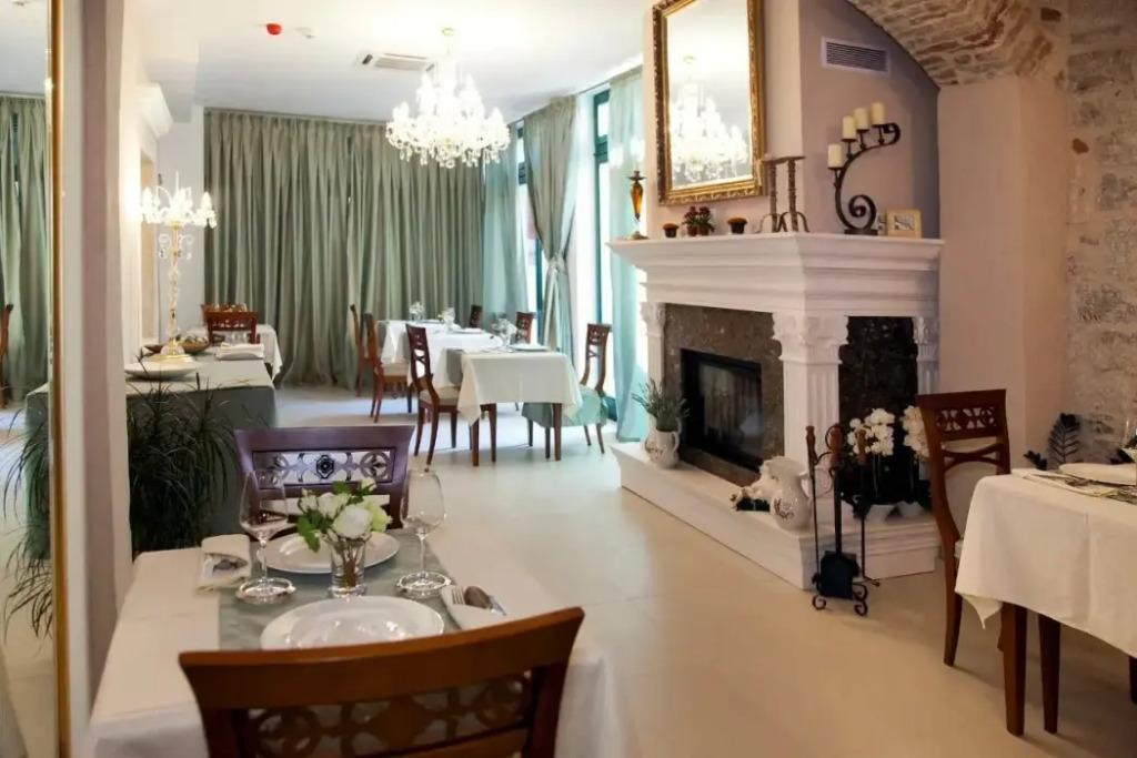 hotel image 36
