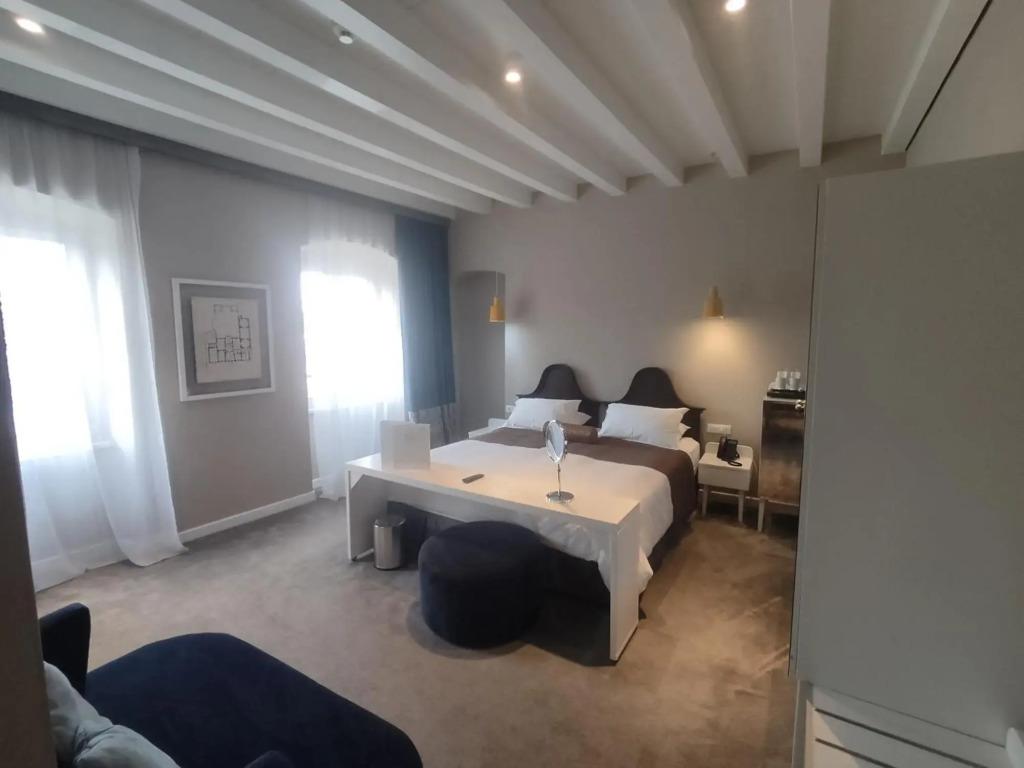 hotel image 8
