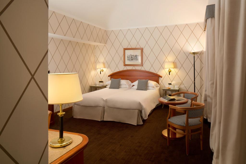hotel image 16