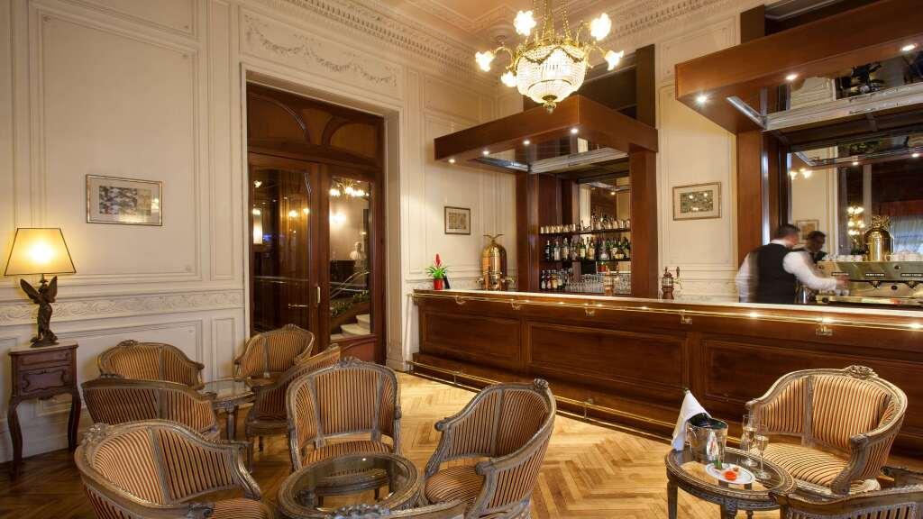 hotel image 10