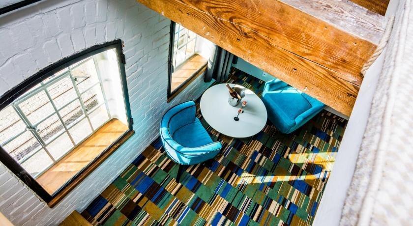 hotel image 10
