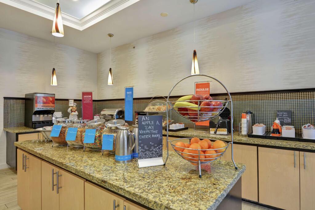 hotel image 9