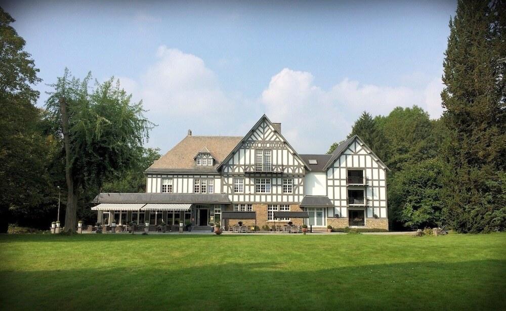 hotel image 10