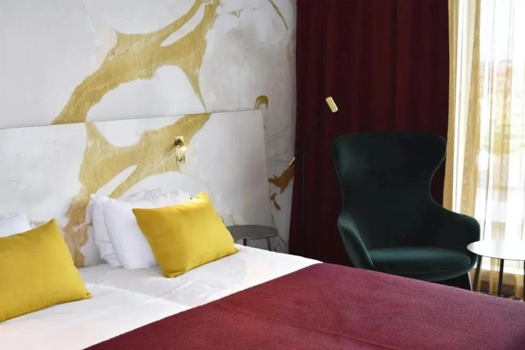 hotel image 8
