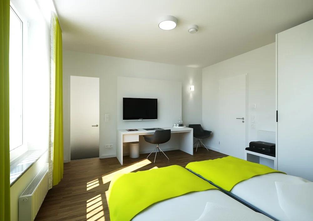 hotel image 16