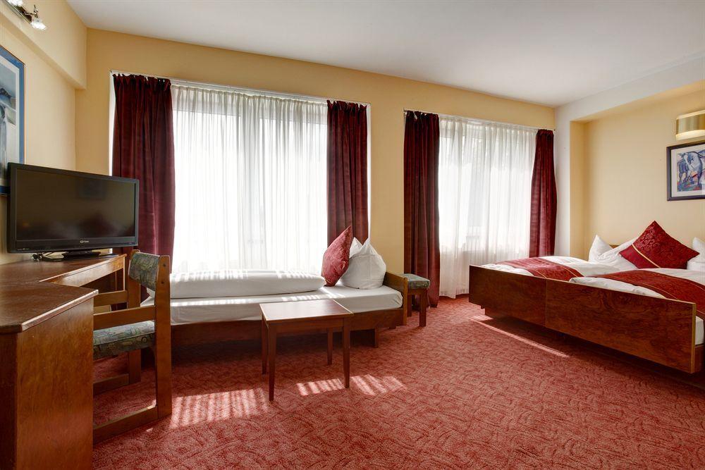 hotel image 8