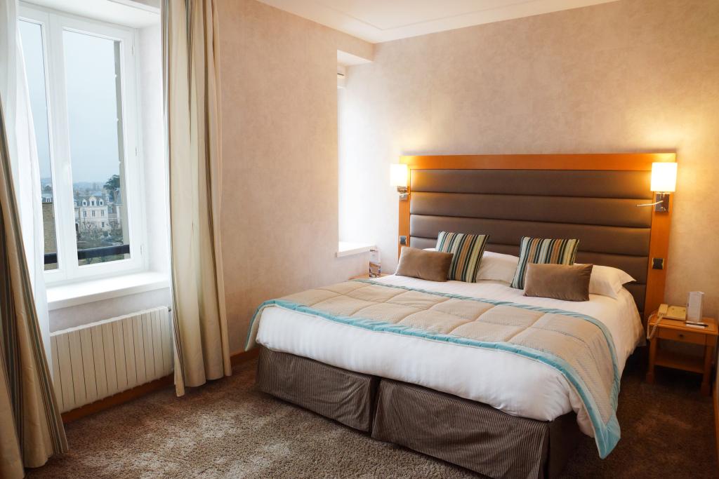 hotel image 12