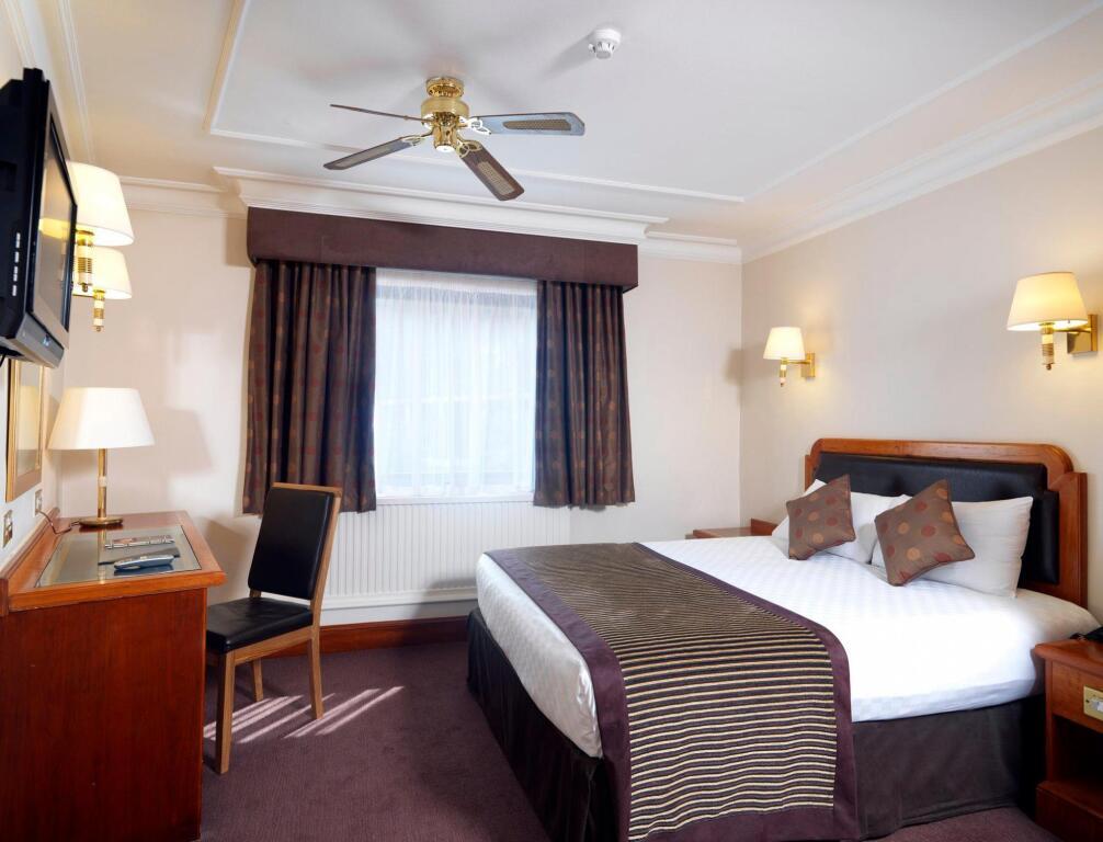 hotel image 8