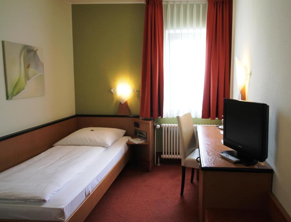 hotel image 10