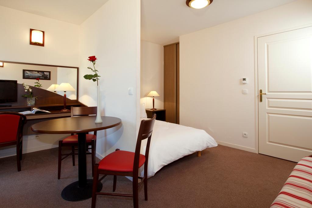 hotel image 13