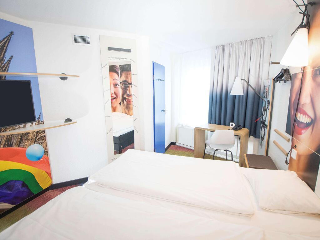 hotel image 32