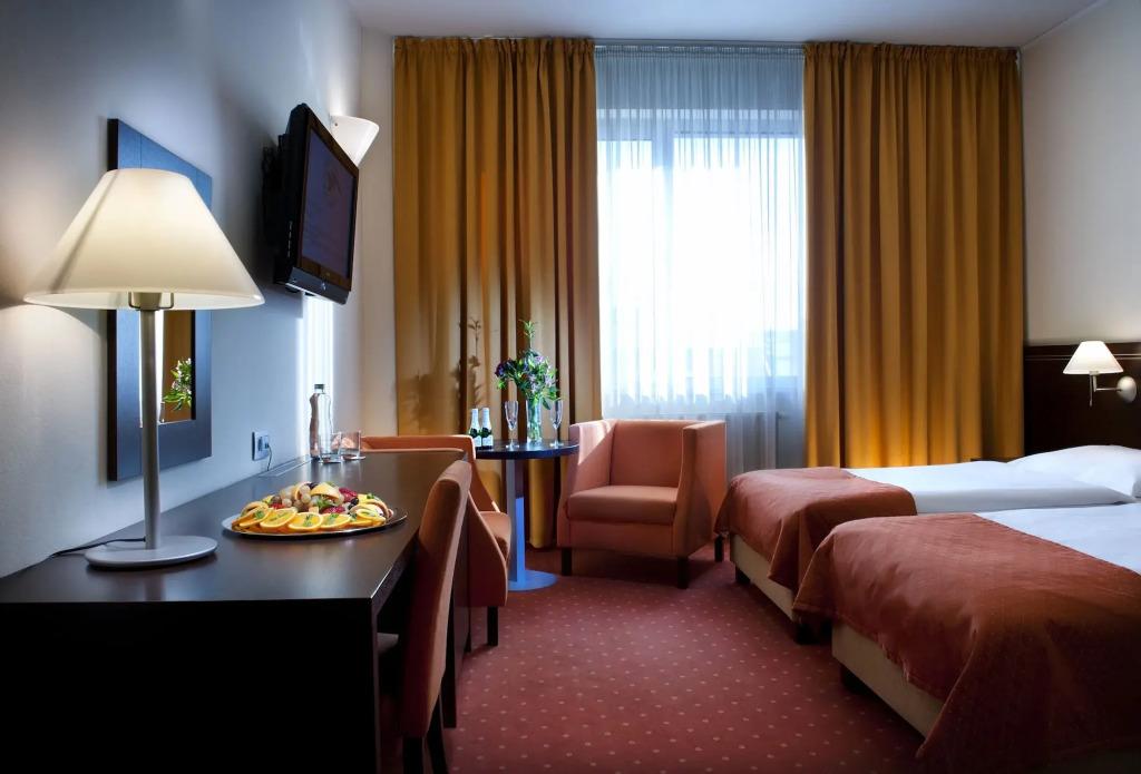 hotel image 12