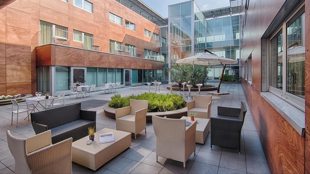 hotel image 10
