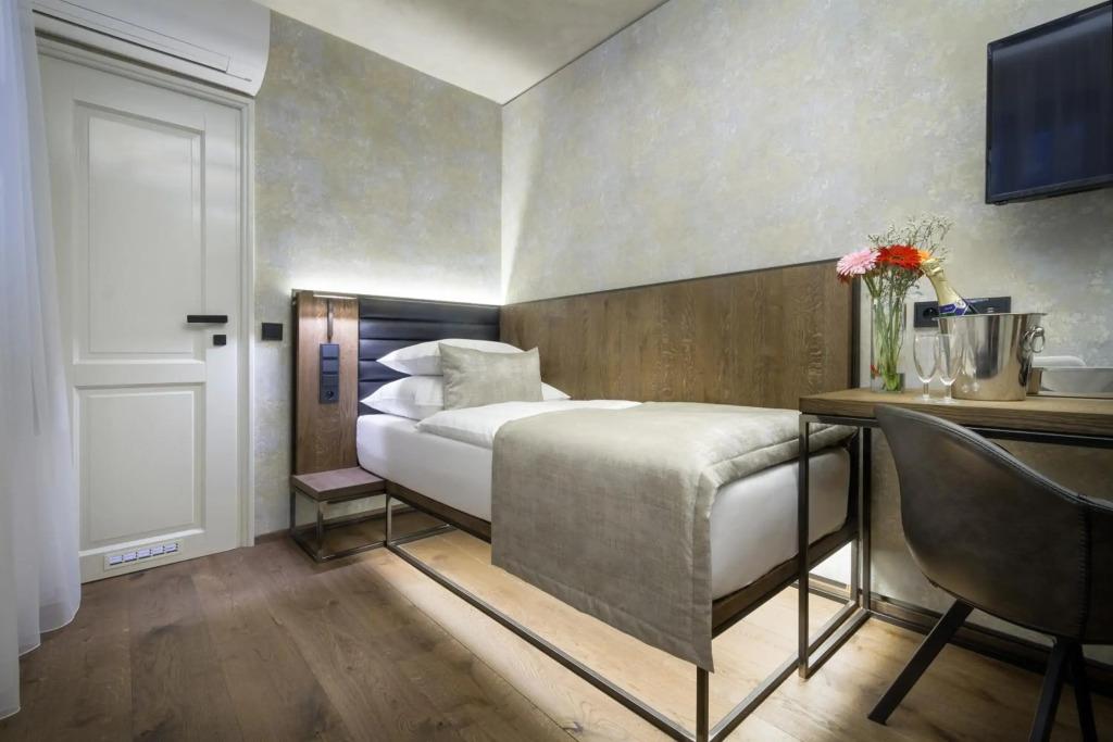 hotel image 22