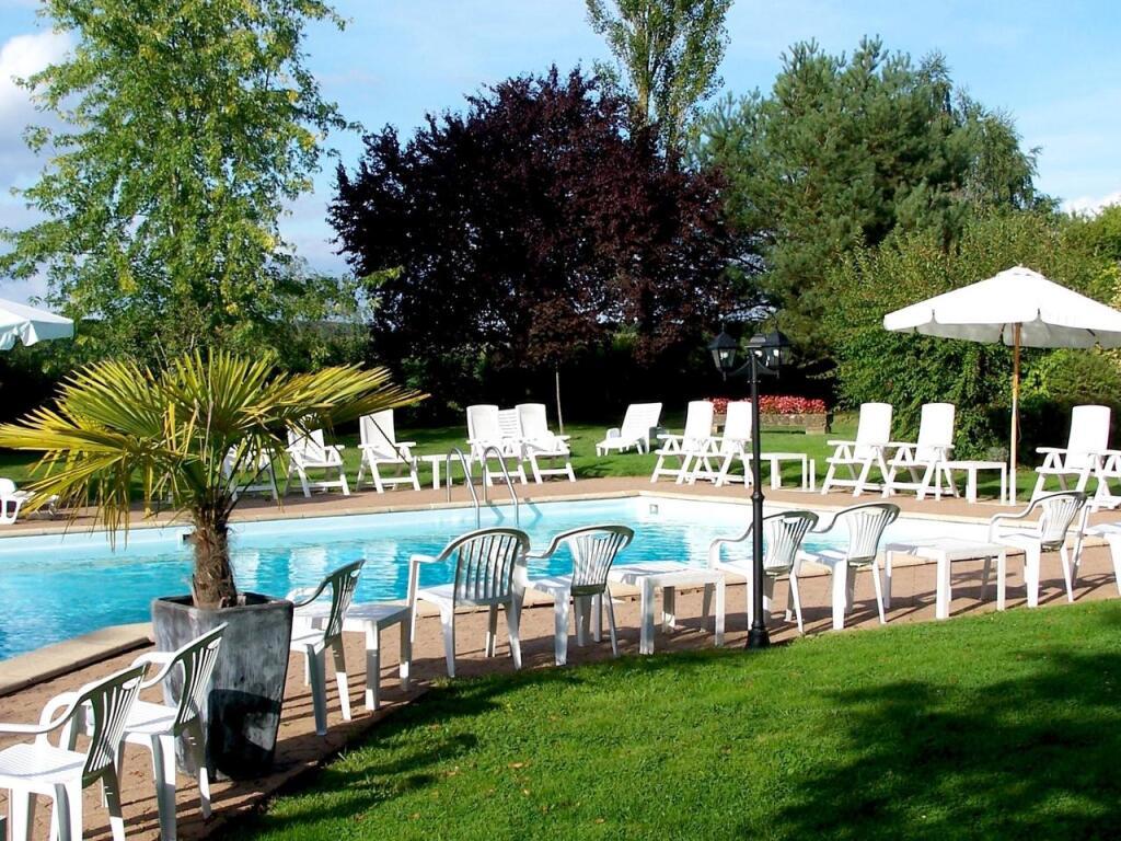 hotel image 11
