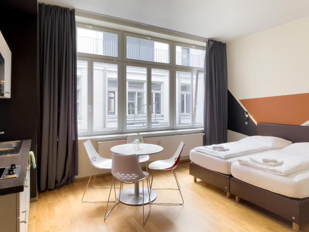 hotel image 7