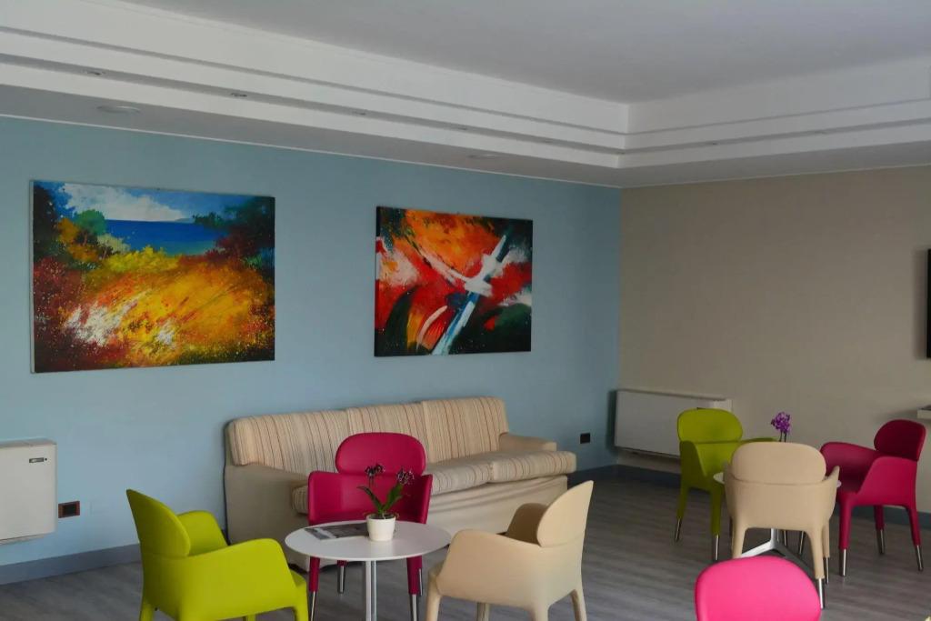 hotel image 16