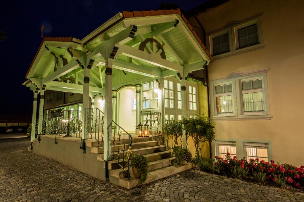hotel image 9