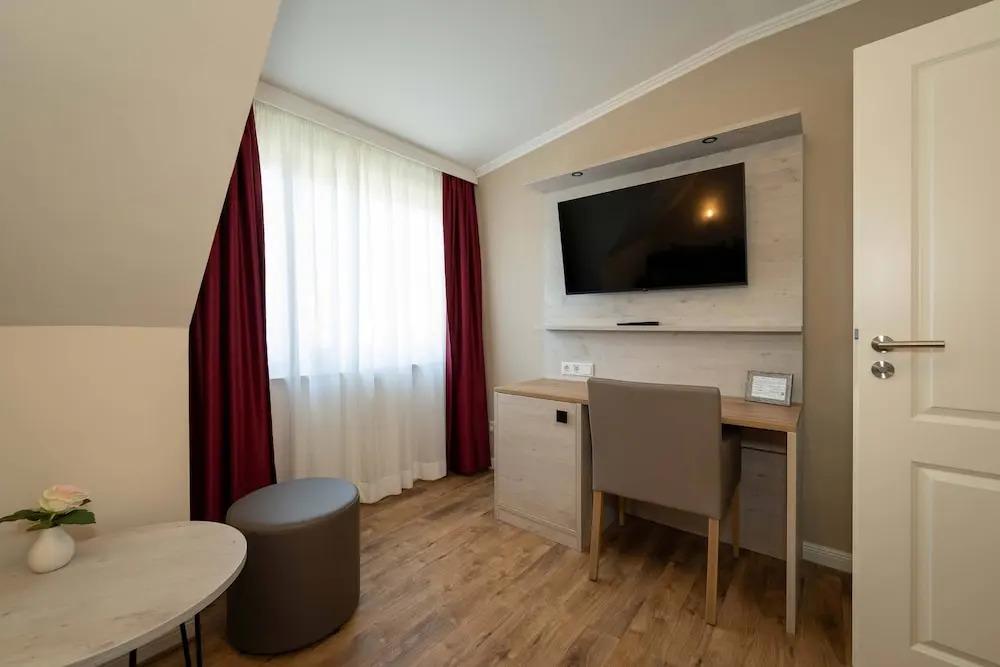 hotel image 13