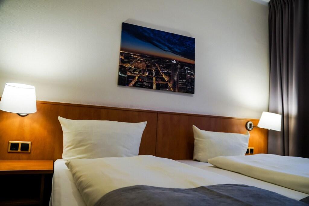 hotel image 16