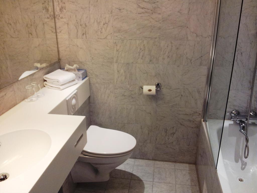 hotel image 36