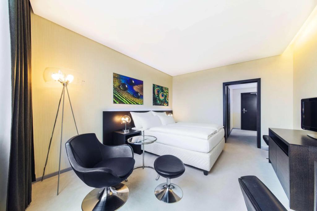 hotel image 8