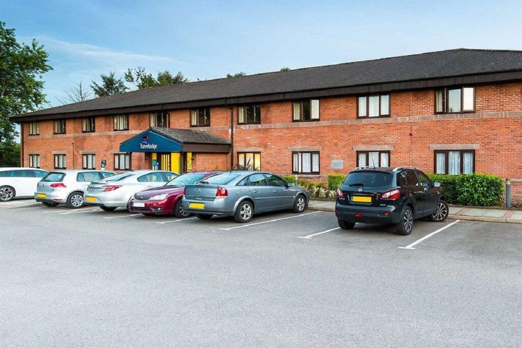 hotel image 8