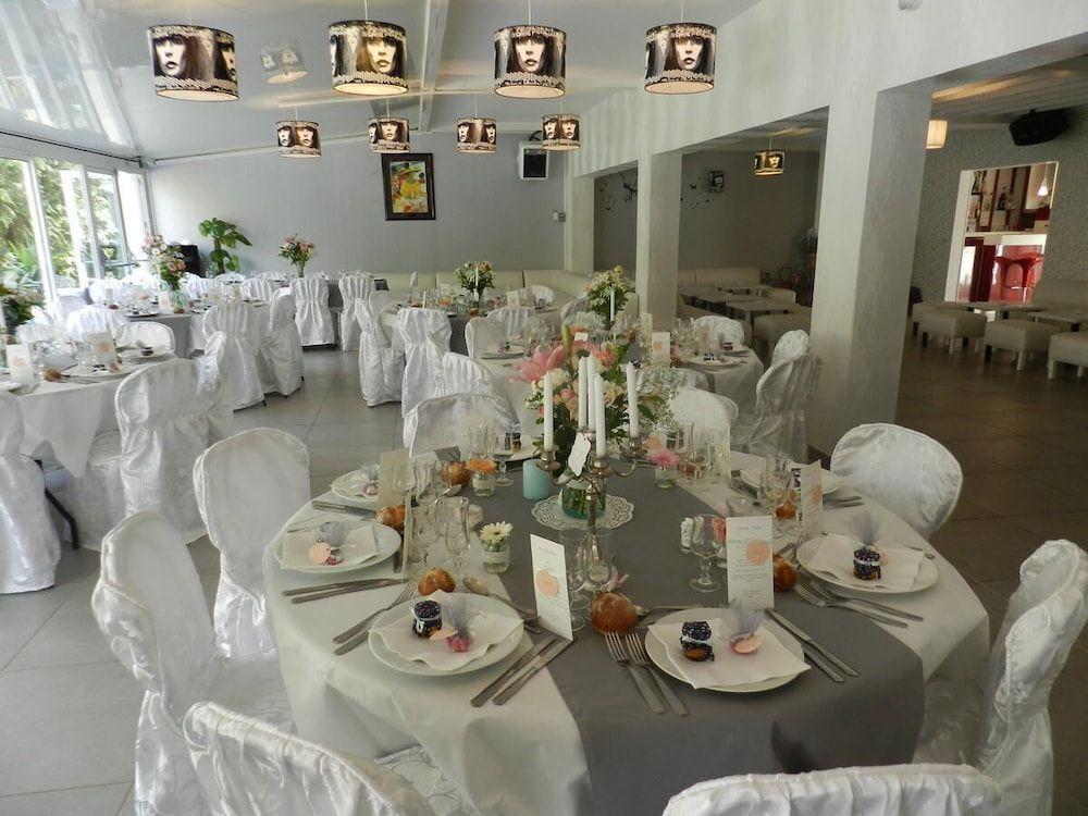 hotel image 12