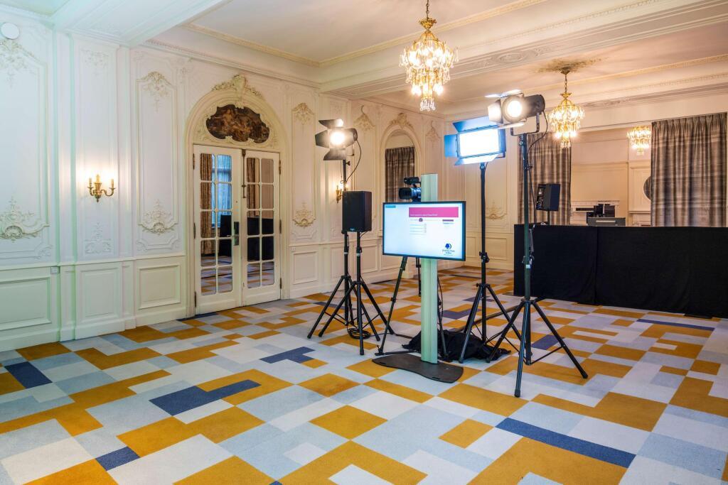 hotel image 11
