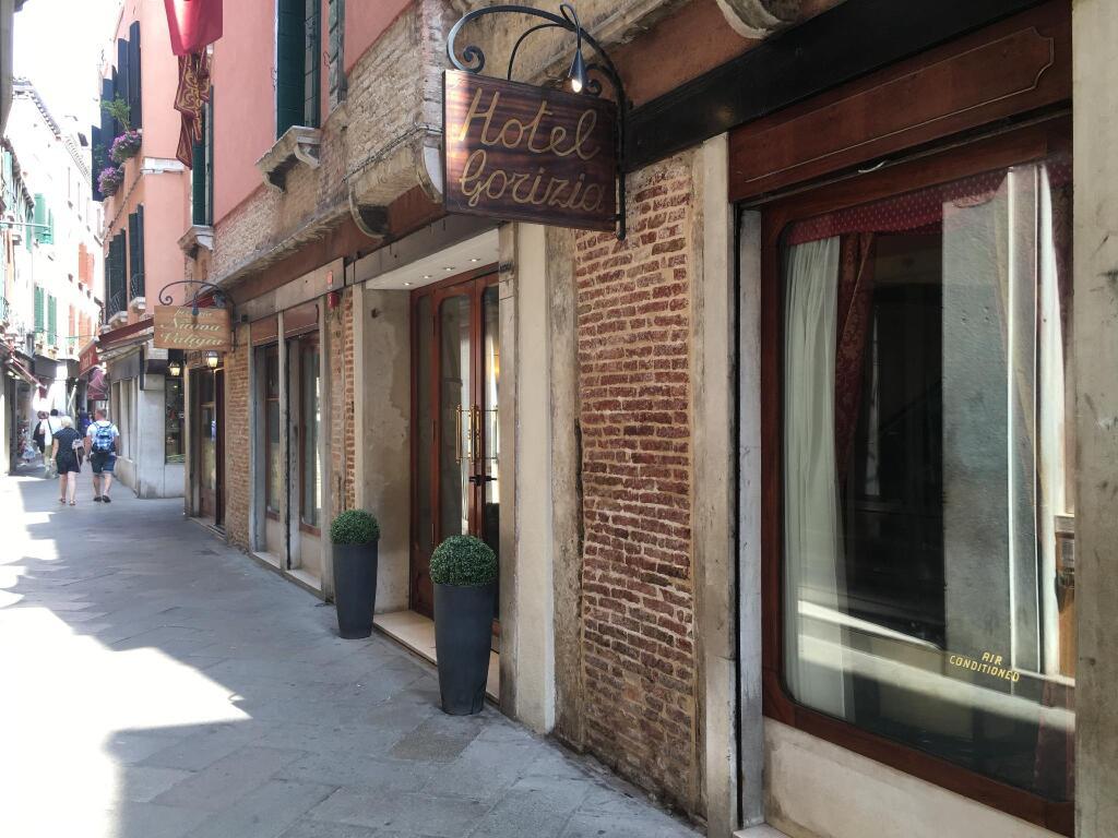 hotel image 8