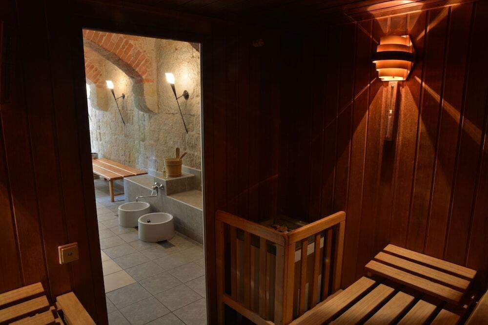 hotel image 19