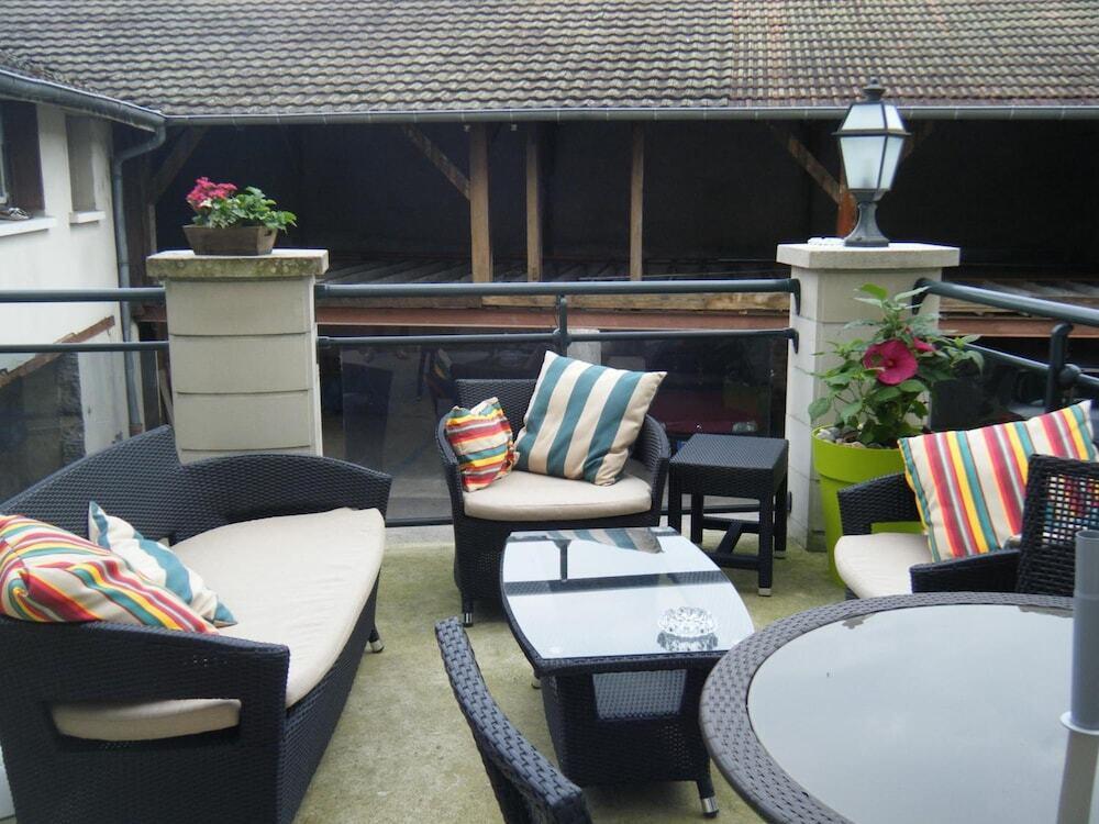 hotel image 16