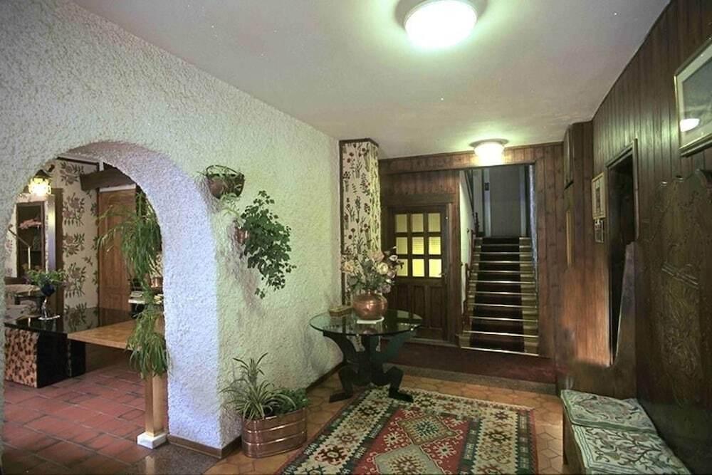 hotel image 16