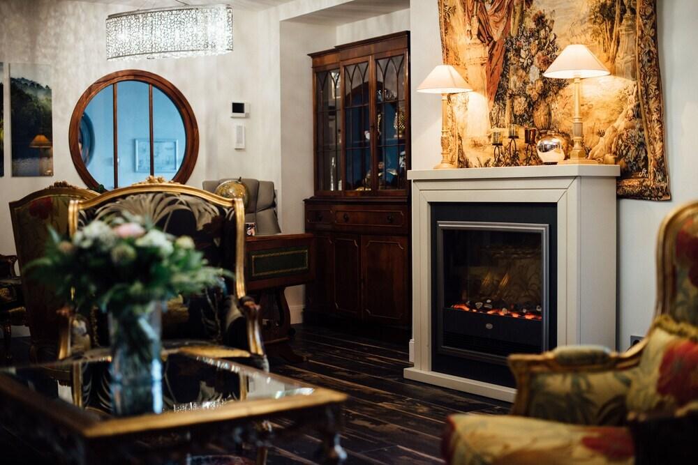 hotel image 8