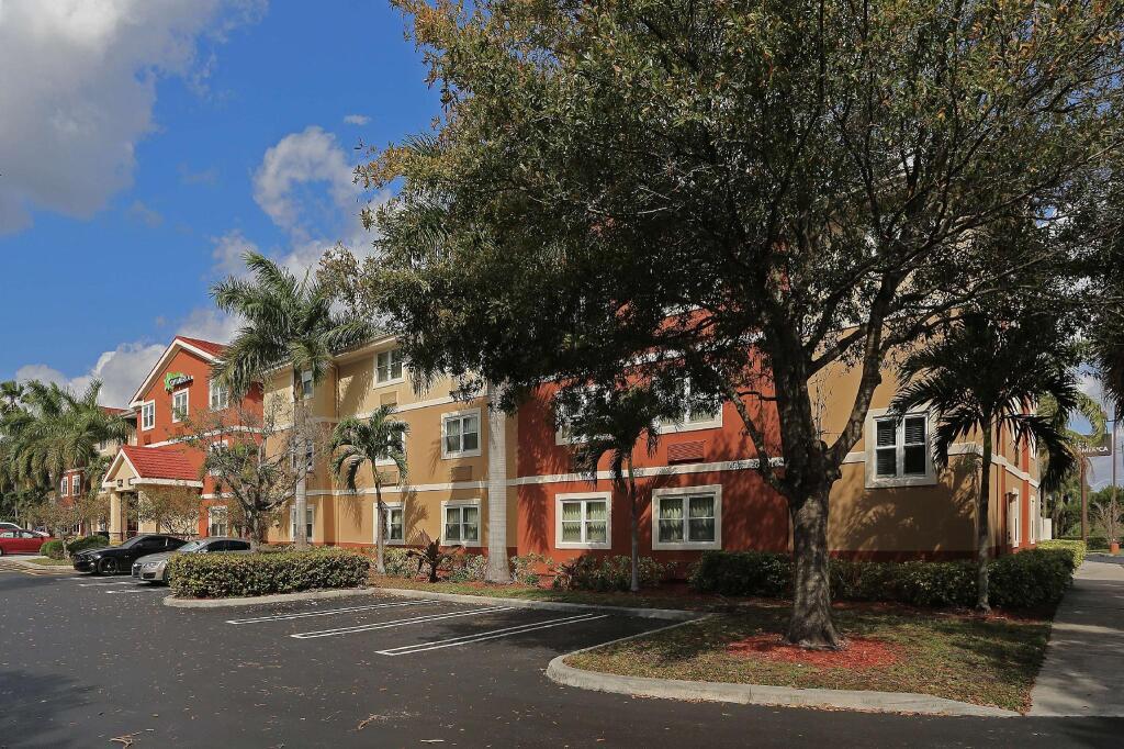 hotel image 13