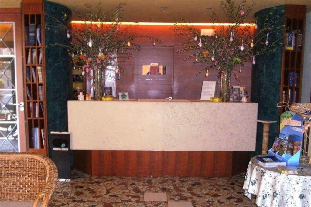 hotel image 13