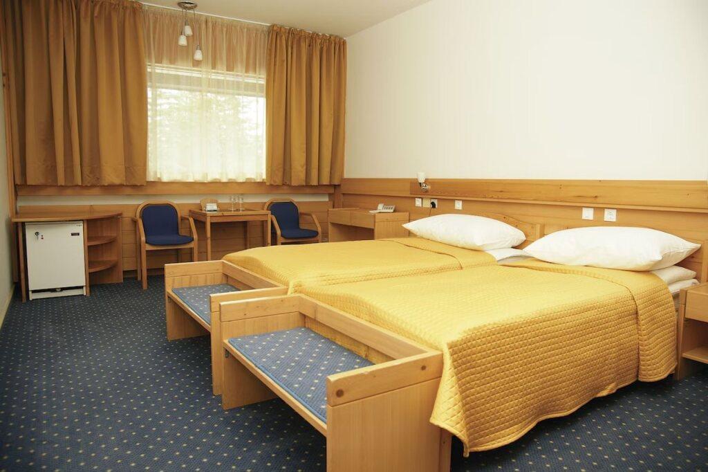 hotel image 11