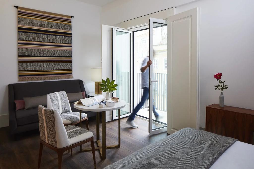 hotel image 8