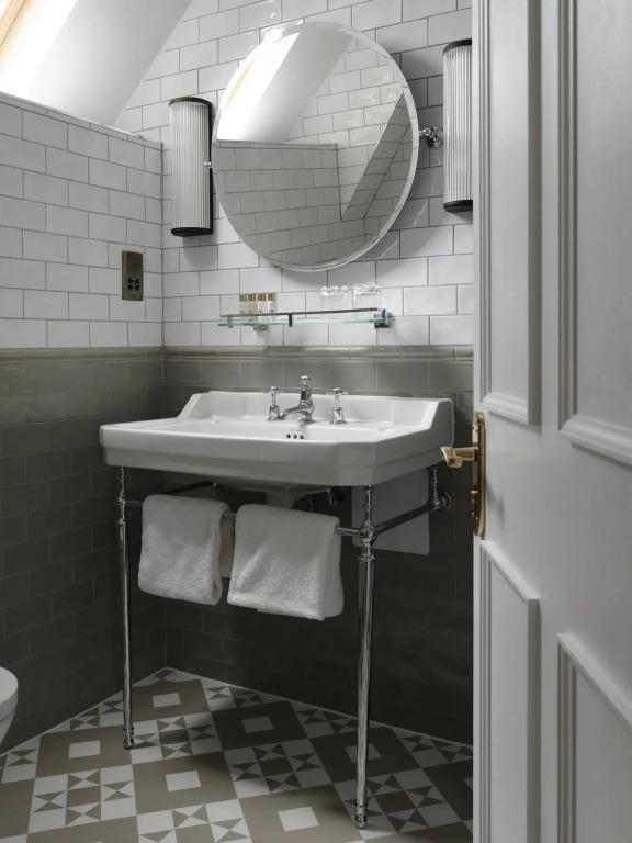 hotel image 7